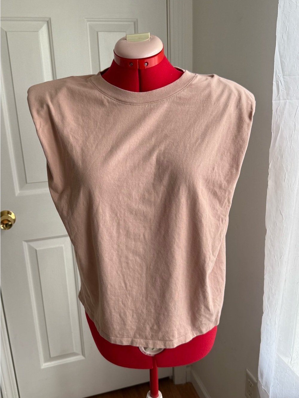 Aritzia Babaton Padded-Shoulder Tank in Clay